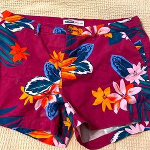 Old Navy SZ 16 shorts